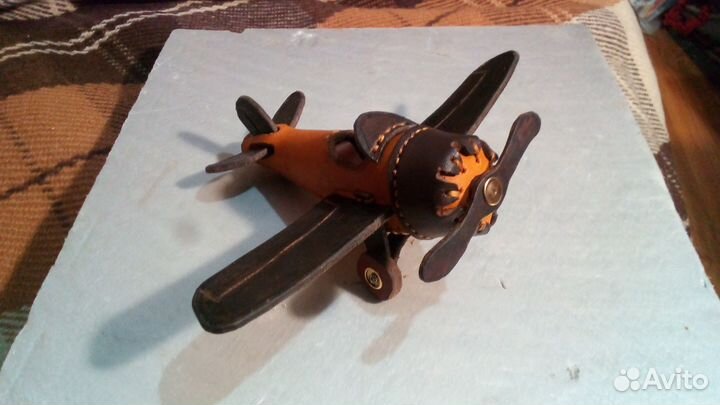 Самолётик из кожи decor
