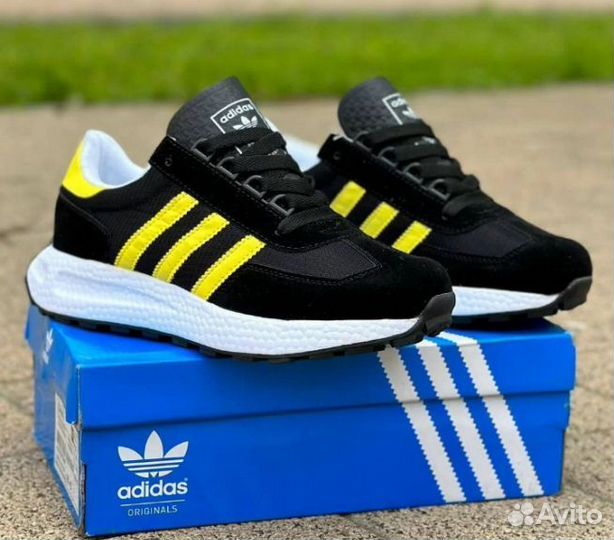 Кроссовки Adidas