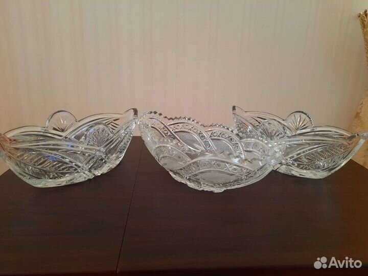 Хрустальные вазы,пепельница Богемия,рюмки