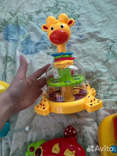 Развивающие игрушки для малышей