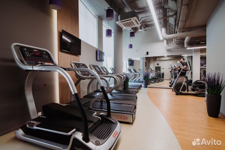 Безлимитный Абонемент в фитнес клуб с бассейном