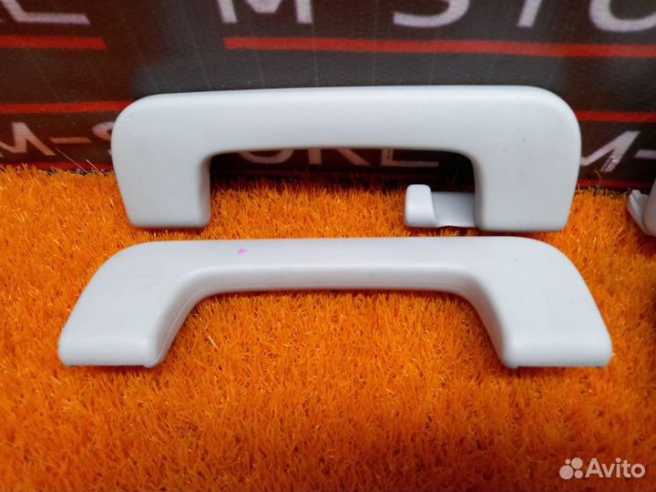 Ручка потолка Audi A6 C6/4F ccea 2010