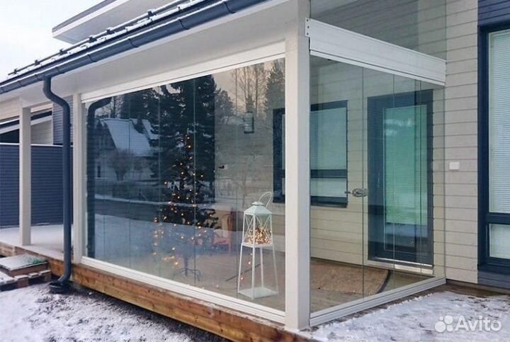 Безрамное остекление частного дома и дачи