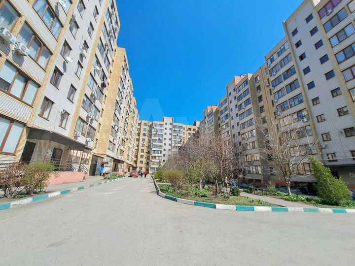 2-к. квартира, 79 м², 4/9 эт.