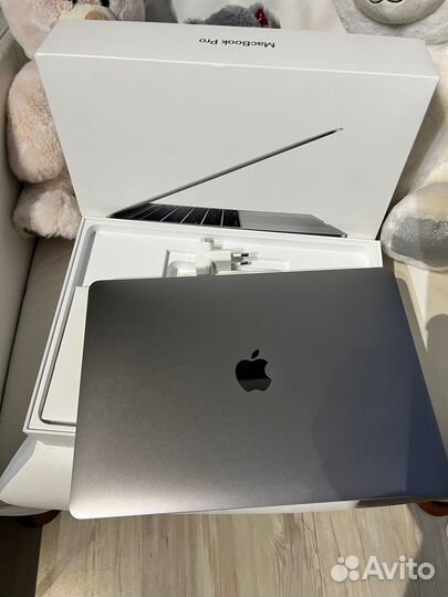 Macbook pro 13 2017 (A 1708 ) 8 Gb Ram / 128 Gb SS