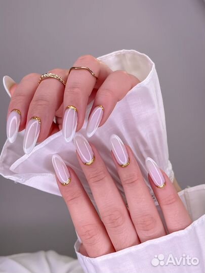 Маникюр педикюр