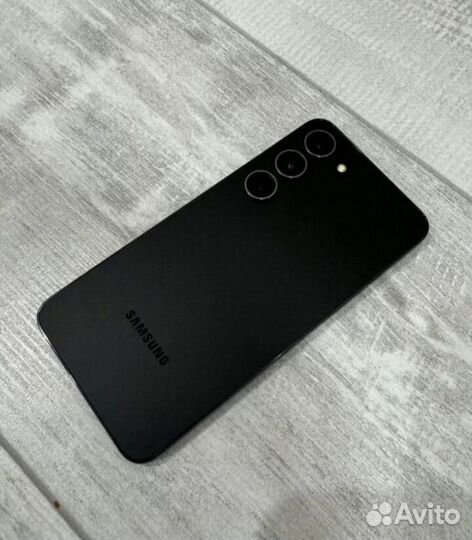 Samsung Galaxy S23 FE, 8/256 ГБ