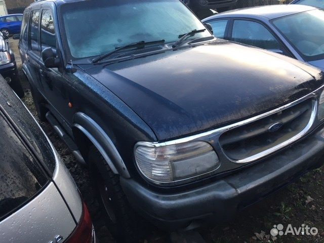 Разбор на запчасти Ford Explorer