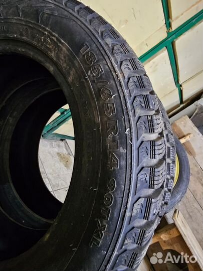 Nokian Tyres Hakkapeliitta 5 185/65 R14 90R