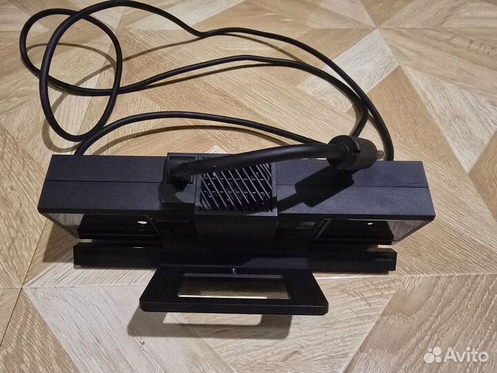 Kinect 2.0 (Xbox One) торг есть