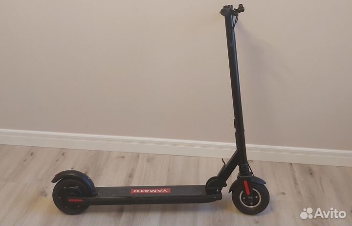 Электросамокат Yamato PES 0809PRO