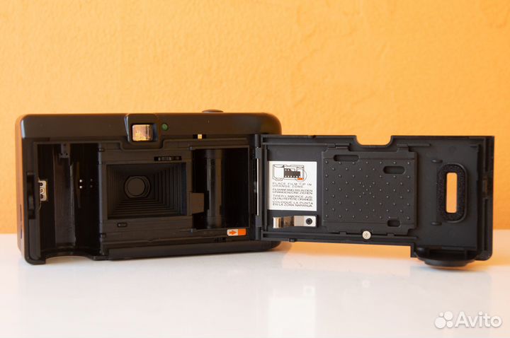 Пленочный фотоаппарат Minolta AF101R + примеры