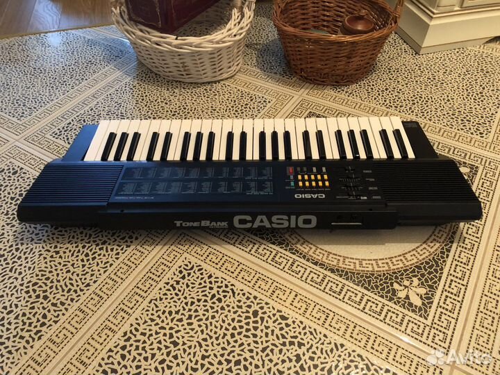 Синтезатор casio