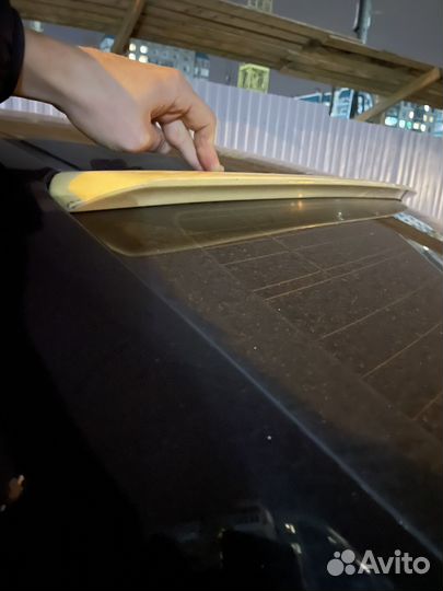 Козырек спойлер на заднее стекло corolla 180