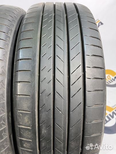 Bridgestone Alenza 001 215/60 R17 100V