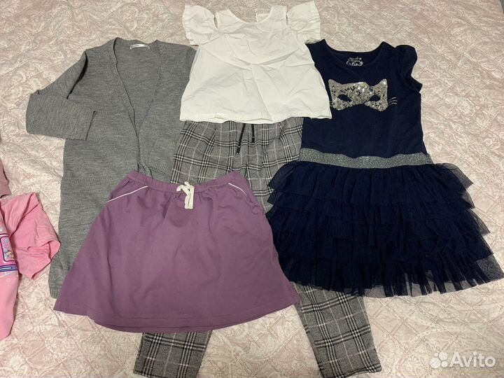 Пакетом одежда для девочки