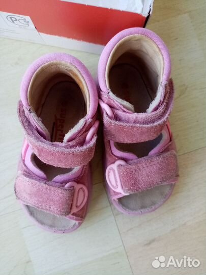 Босоножки superfit р.20