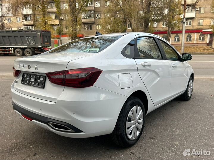 LADA Vesta 1.6 МТ, 2023, 11 км