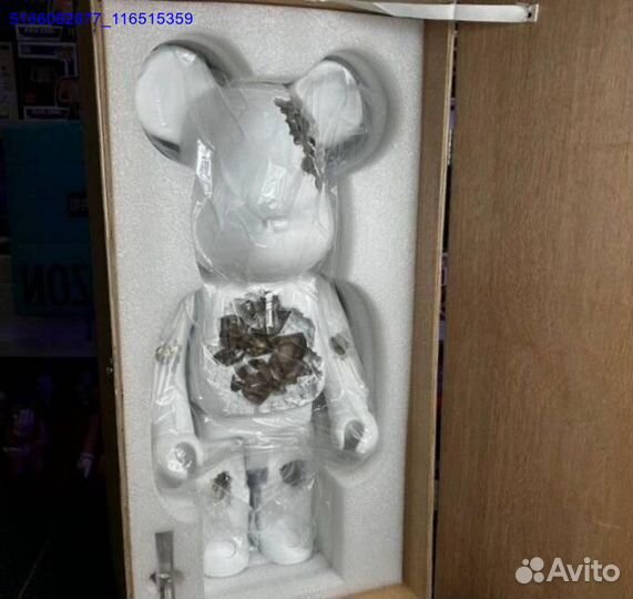 BearBrick 70 см “Crystal”MedicomToy (Арт.22429)