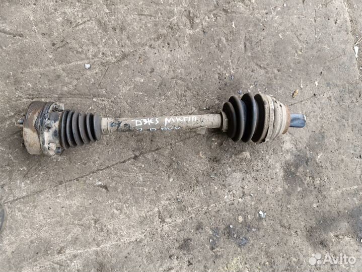 Привод передний левый Jetta 5 2.0 BVY