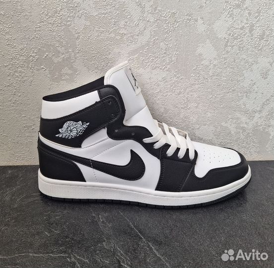 Nike Air Jordan 1