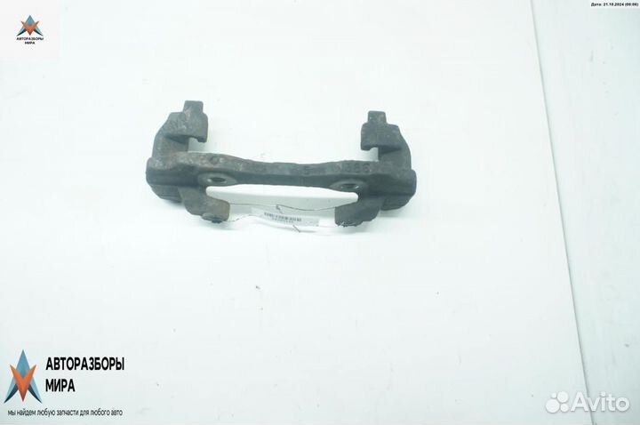 Скоба суппорта Ford Scorpio 2 1998