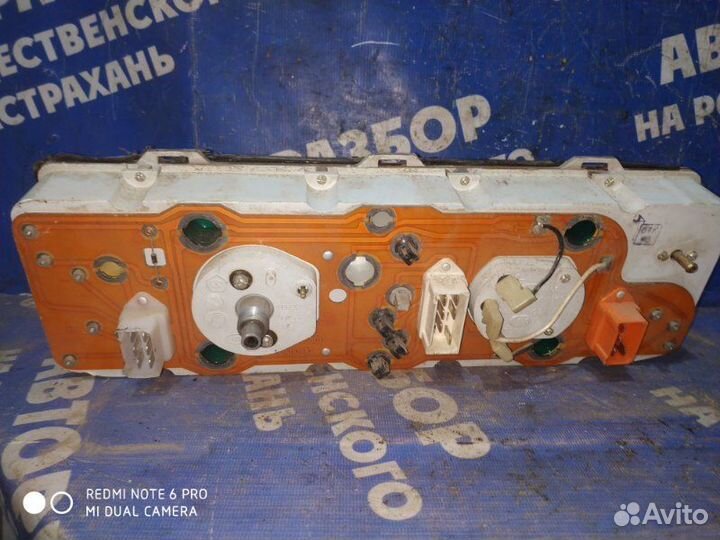 Панель приборов Ваз Лада 2107 седан 2106 2010