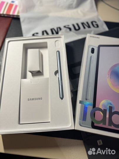 Samsung galaxy tab s6 128 + чехол-клавиатура