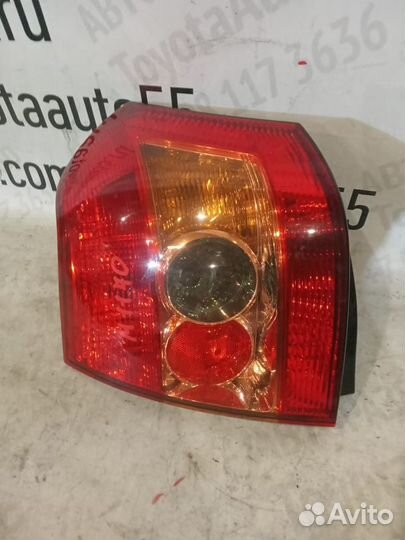 Фонарь левый Тойота Королла Е120 хэтчбек