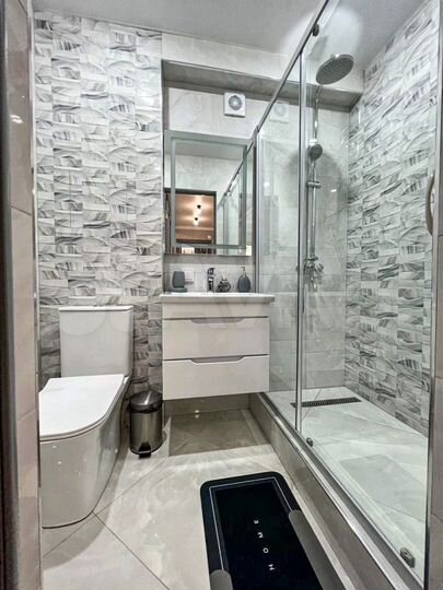 2-к. квартира, 60 м², 1/5 эт.