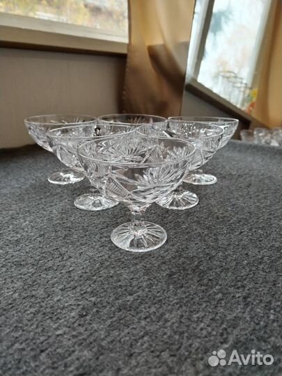 Хрустальные вазочки СССР 6 шт 9 х 8 см