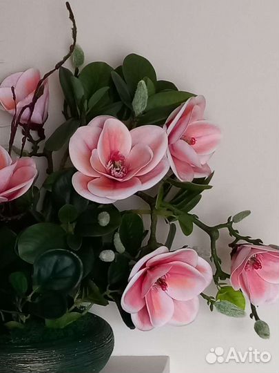 Цветочная композиция Магнолия