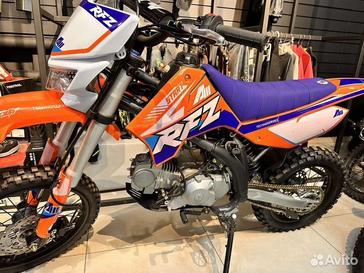 Мотоцикл Кроссовый Apollo RFZ start 125LE, 17/14