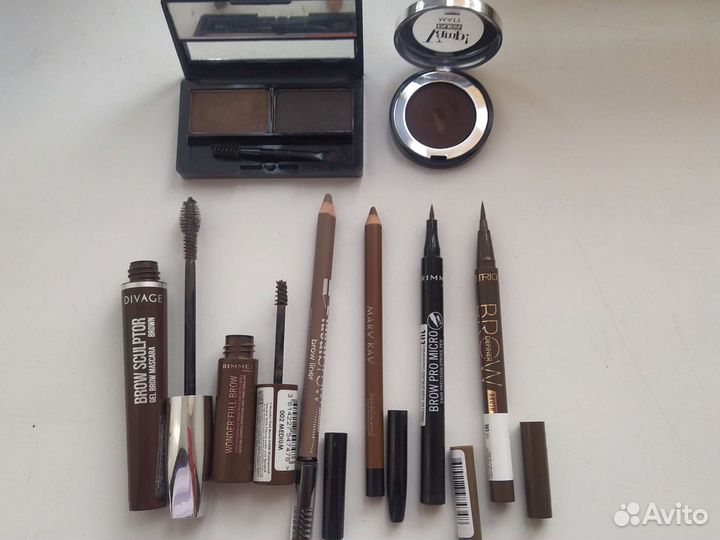 Средства для бровей
