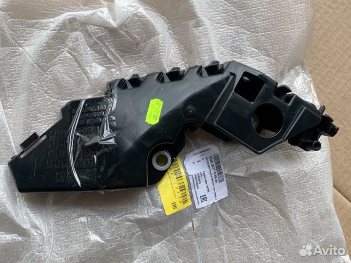 Кронштейн бампера