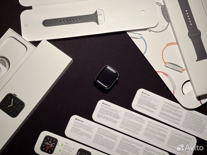 Apple Watch S6 44mm Stainless Steel GPS + Cellular
