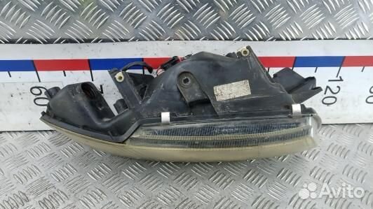 Фара правая mitsubishi carisma (3TD11MU01)