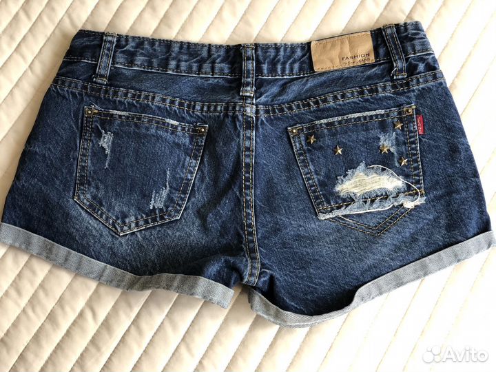 Шорты женские