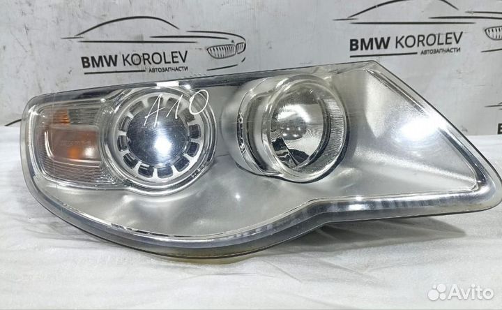 Фара правая Touareg 2002-2010 (после 2007 года не