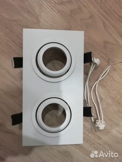 Светильник потолочный двойной новый