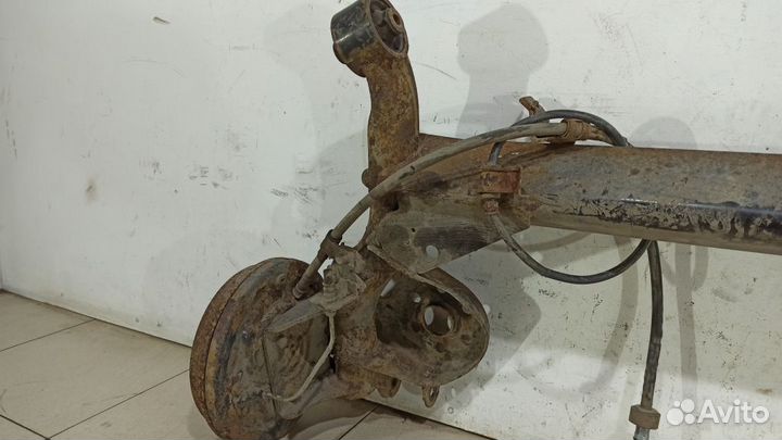 Балка задняя маятниковая