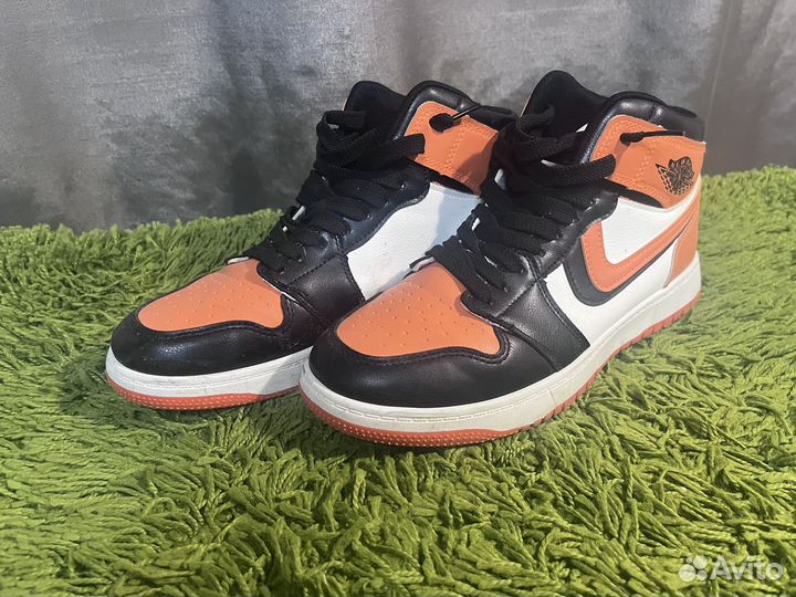 Кроссовки Jordan рр42