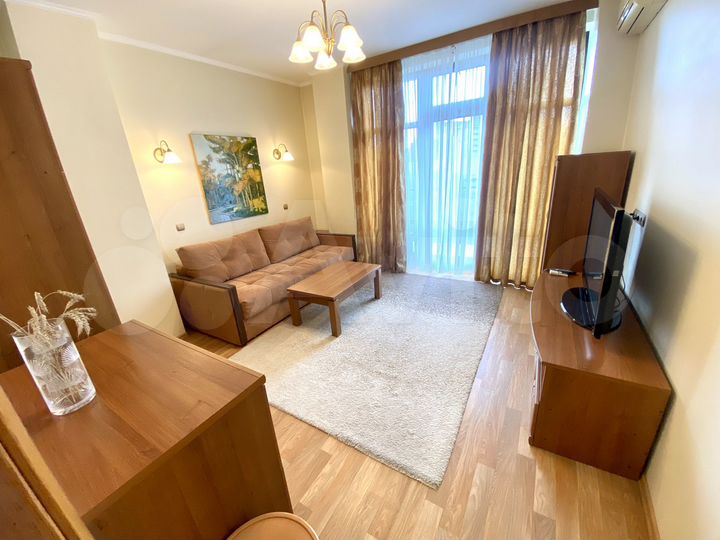 2-к. квартира, 60 м², 3/6 эт.