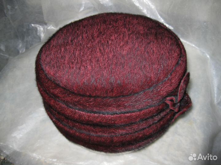 Винтаж. Женская зимняя шапочка