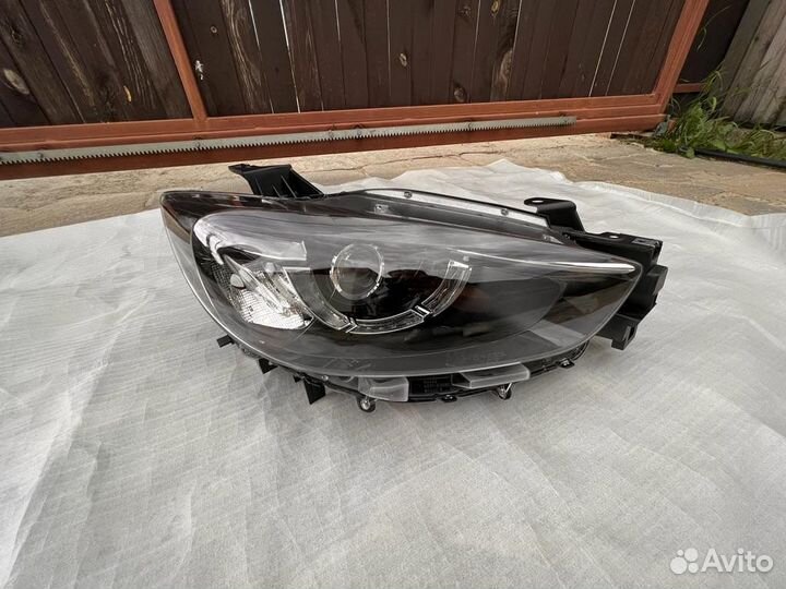 Фары Мазда сх5 сх-5 ке диодные 2 линзы новые