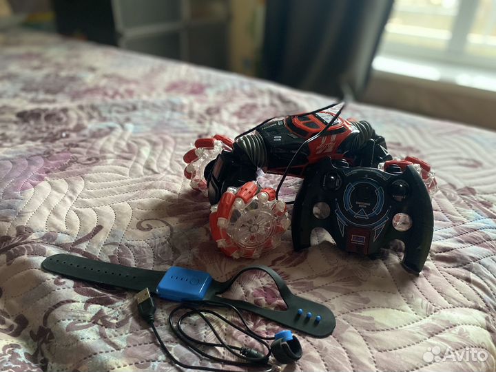 Машинка на пульте для дрифта