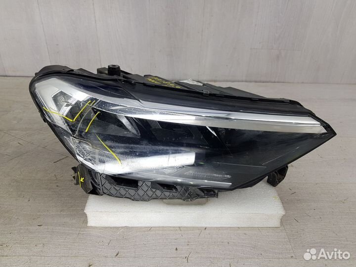 Фара правая Volkswagen Polo 2020