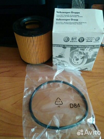 Фильтр масляный 03C115577A