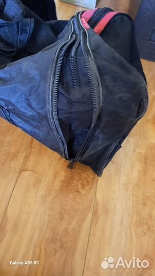 Спортивная сумка дорожная