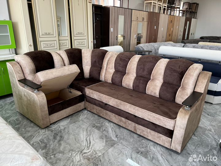 Диваны угловые